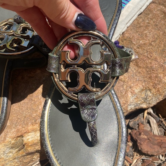 Authentic Green/gold  alligator print TORY BURCH miller sandal thongs - Picture 6 of 10